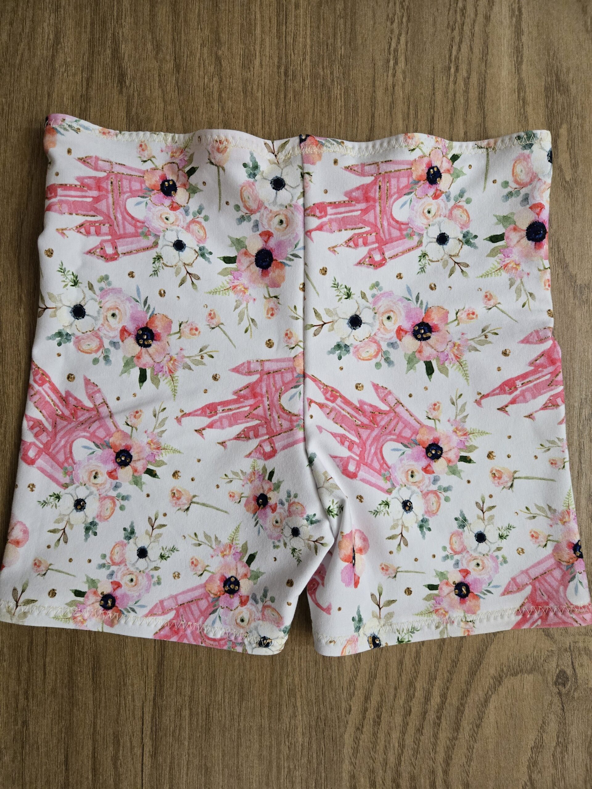 Girl's Bike Shorts - Size 8 - Castle